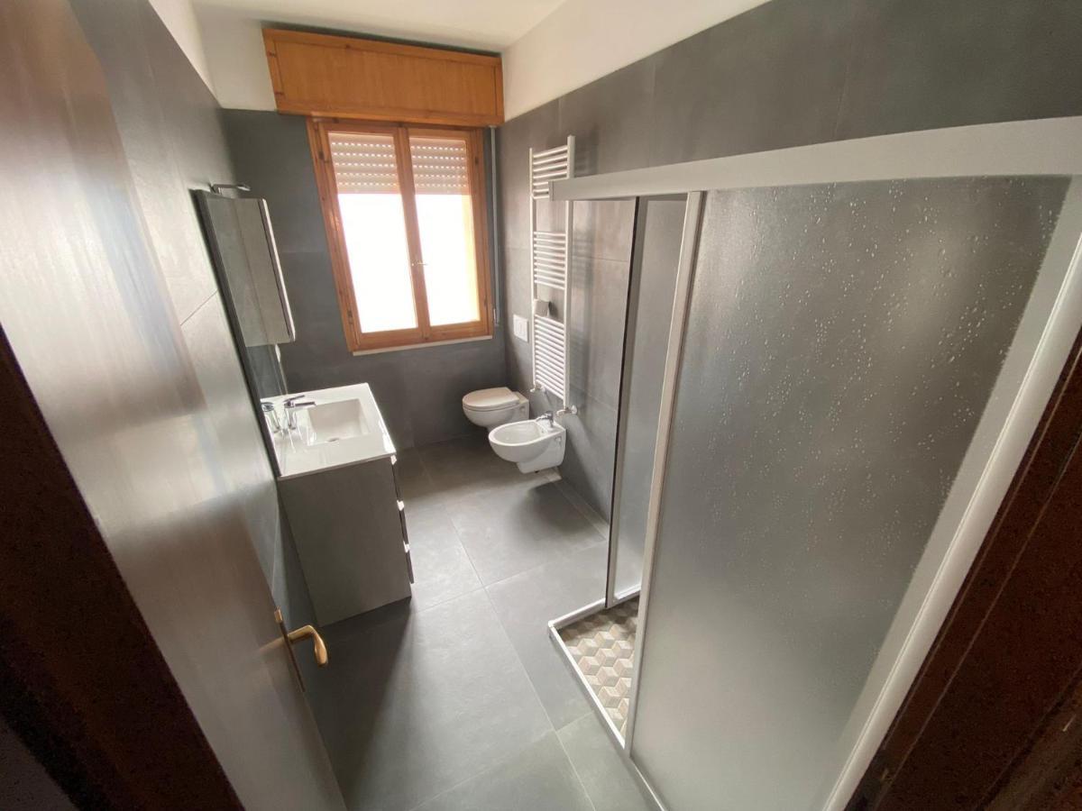 Appartamento Con Posto Auto Privato A Marina Centro Mare Rimini Buitenkant foto