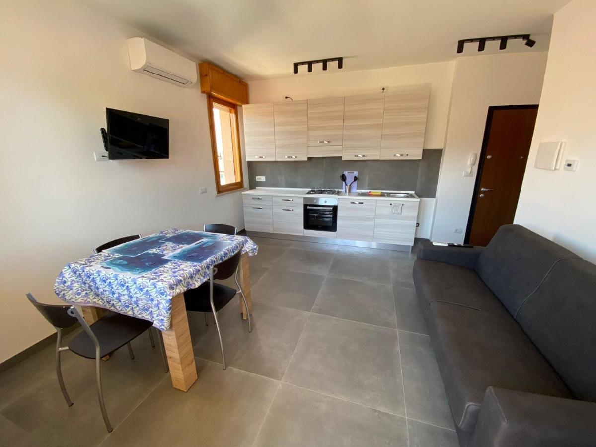 Appartamento Con Posto Auto Privato A Marina Centro Mare Rimini Buitenkant foto